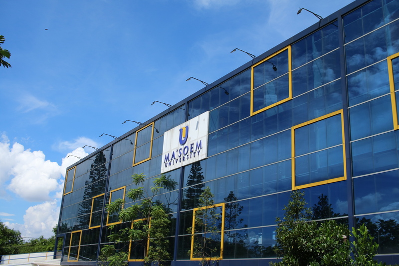 Manajemen Bisnis Syariah di Bandung: Kuliah Hemat, Ilmu Kuat, Siap Jadi Pengusaha dan Profesional Islami