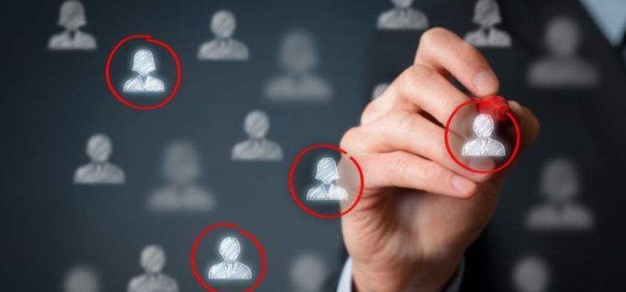 Analisis Kompetitor Kampanye: Strategi Cerdas untuk Menang di Media Sosial