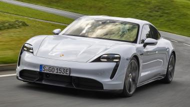 Pentingnya Desain Responsif dalam Antarmuka Digital Porsche