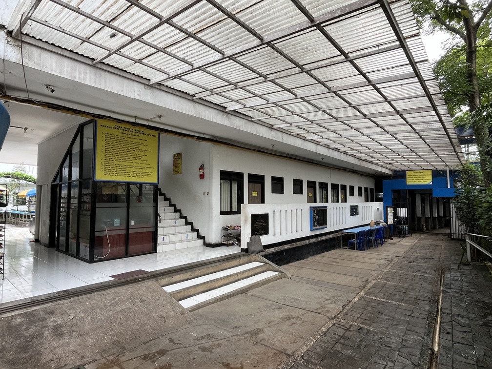 Pesantren Modern di Bandung: Membangun Generasi Cerdas dan Berakhlak