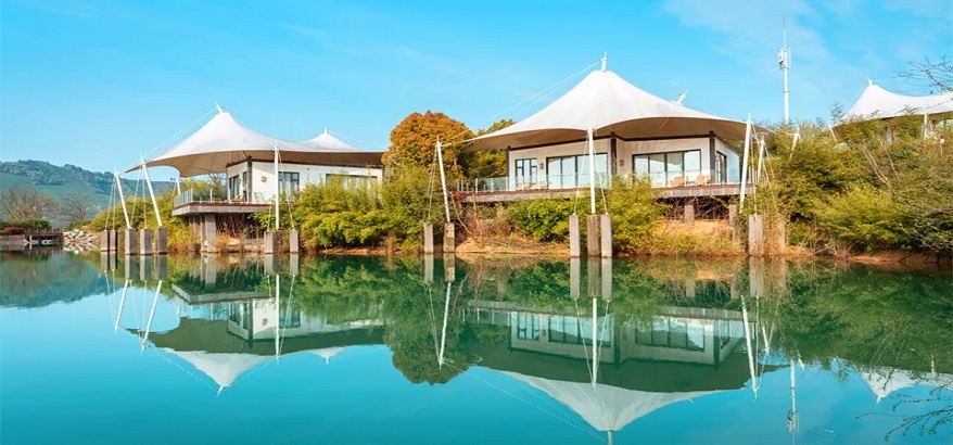 Resort Tenda Glamping Kini Semakin Digemari, dan Temukan Harga Tenda Glamping Terbaik Anda Disini