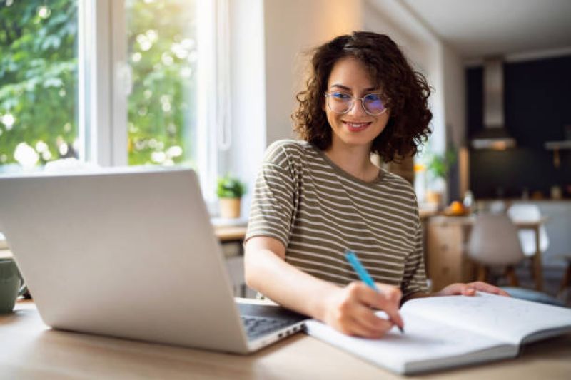 Kelas TOEFL Bersertifikat Resmi ETS: Apa Saja Keunggulannya?