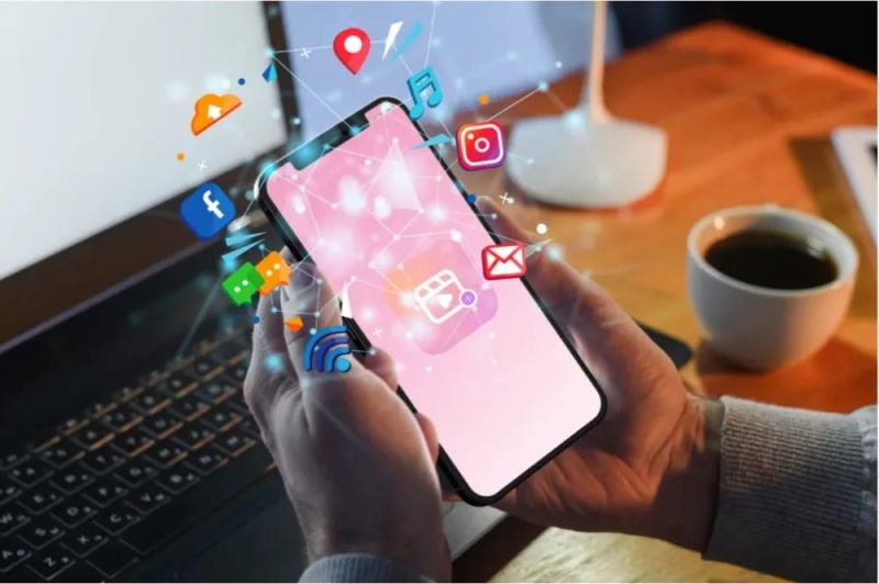 Rajakomen: Solusi Smart Marketing untuk Pebisnis Online