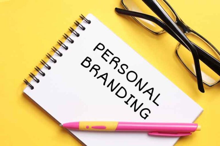 Contoh Personal Branding untuk Desainer Grafis